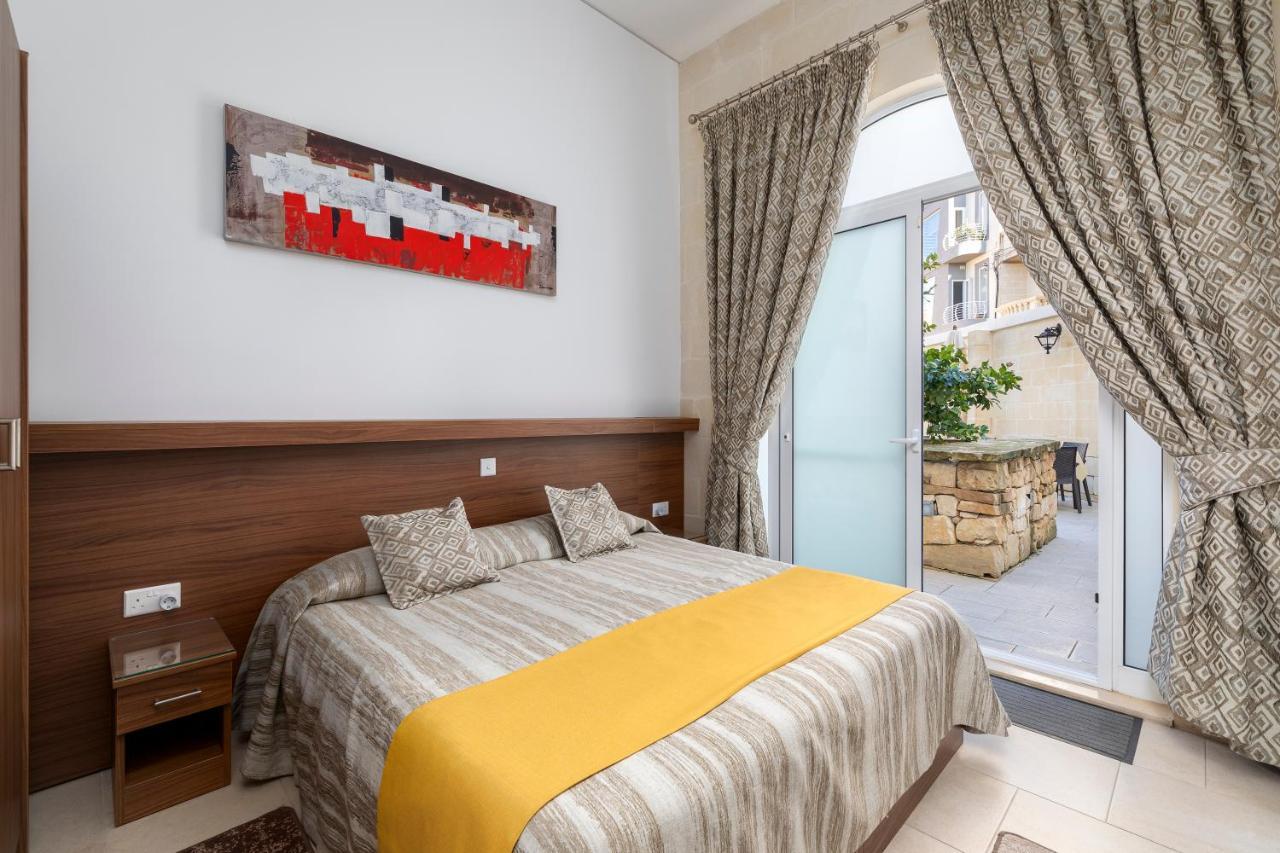 Quayside Apartments Marsaxlokk Exterior foto