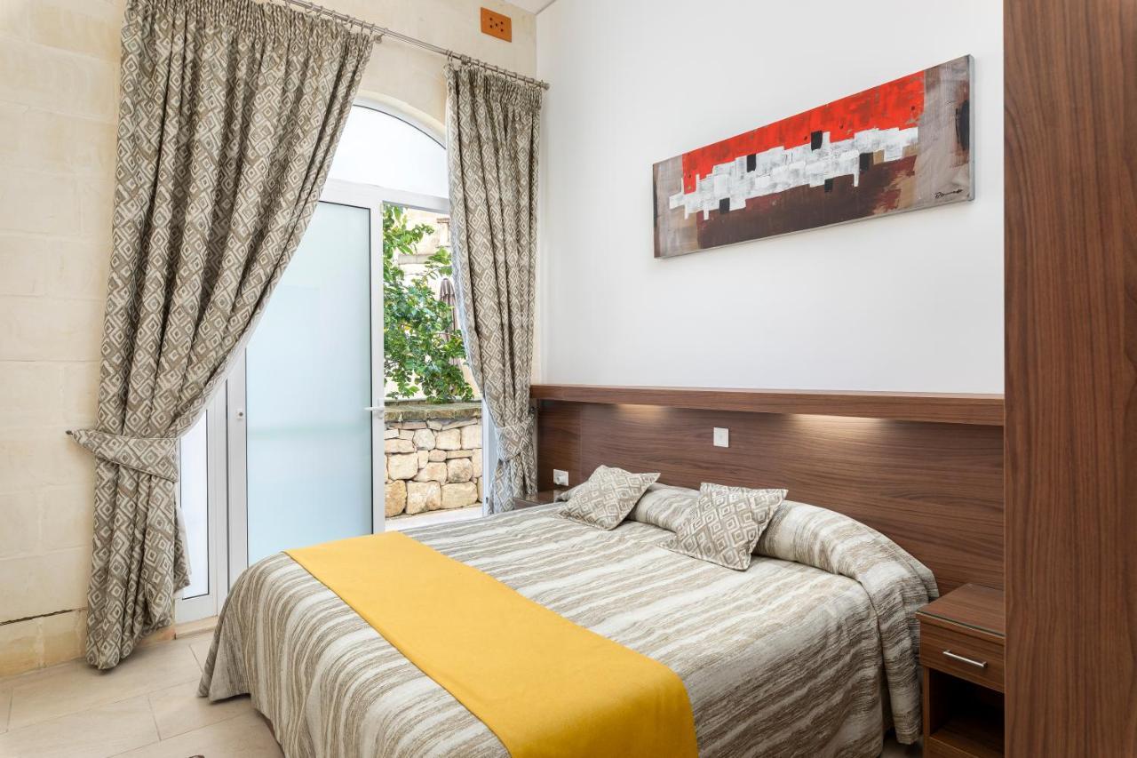 Quayside Apartments Marsaxlokk Exterior foto