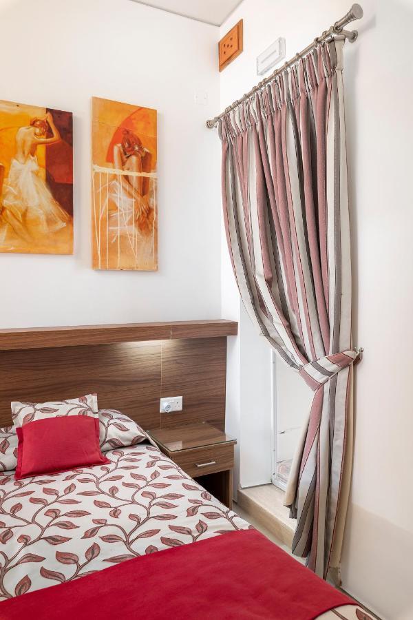 Quayside Apartments Marsaxlokk Exterior foto