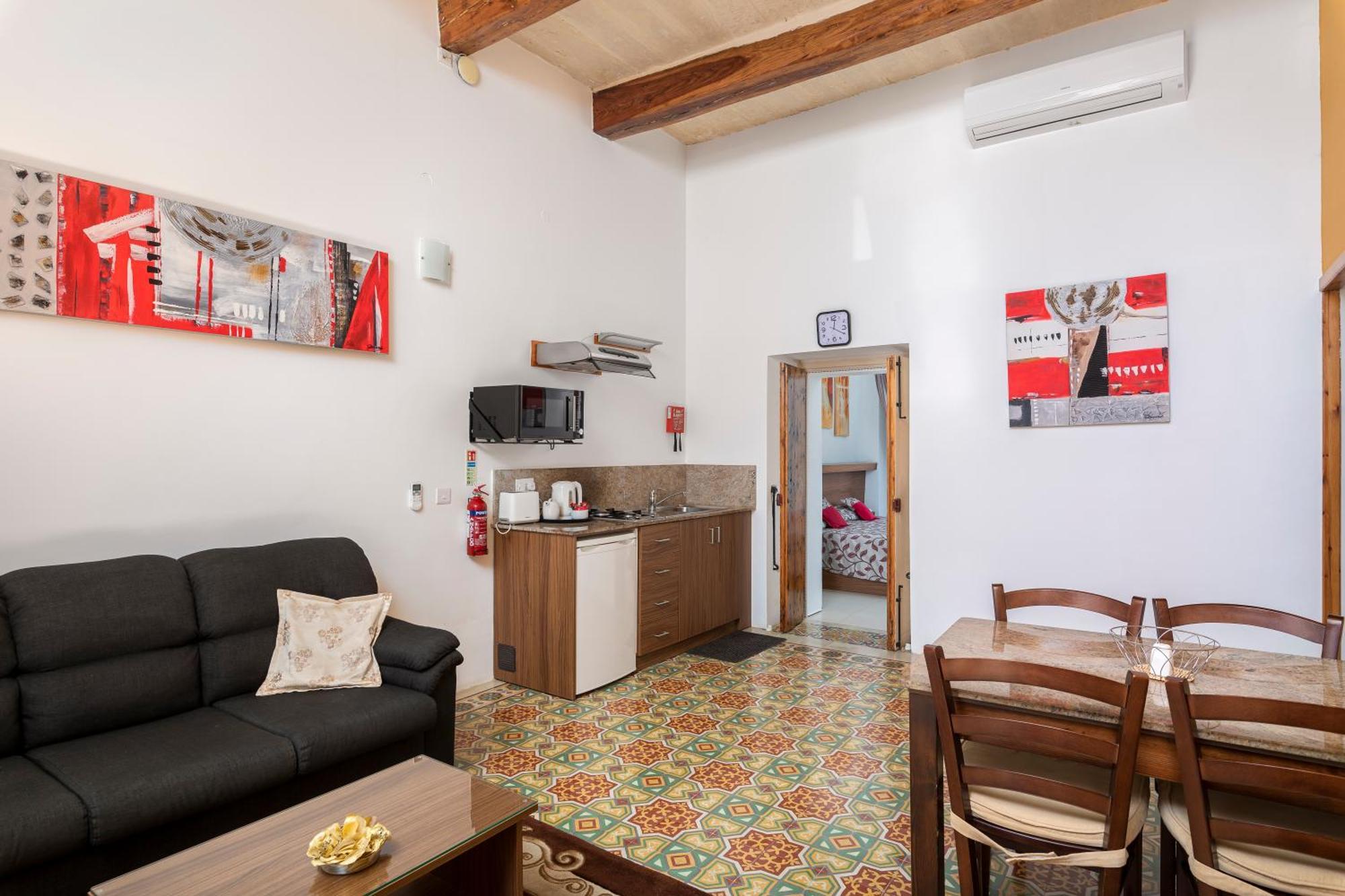 Quayside Apartments Marsaxlokk Exterior foto